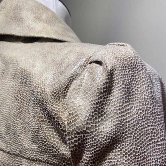 𝐈𝐍𝐂 Ruffled Snake Print Jacket - Picture 7 of 10